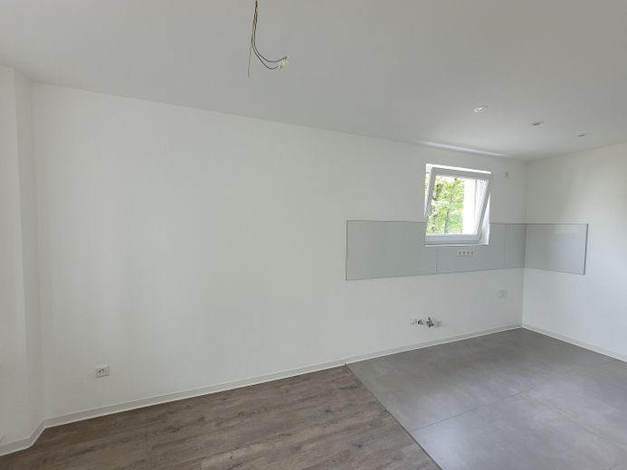 Esszimmer und Küche