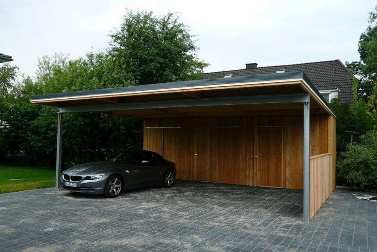 हरे-भरे परिवेश में विशाल टैरेस और कारपोर्ट वाली सिटी विला में अपार्टमेंट – Carport incl. Abstellraum