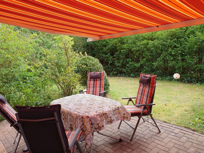Ferienhaus inkl. Garage auf Borkum zu verkaufen – Terrasse
