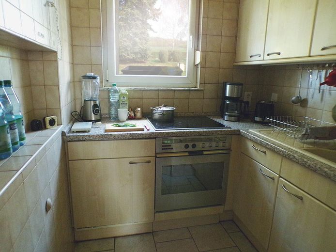 Natur. Ruhe. Bungalow auf Eckgrundstück mit unverbaubarem Ausblick – provisionsfrei! – 12_Kueche