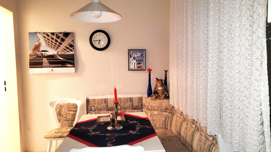 Casa prefabbricata ben tenuta in posizione tranquilla: la vostra casa ricca di fascino – Küche KG