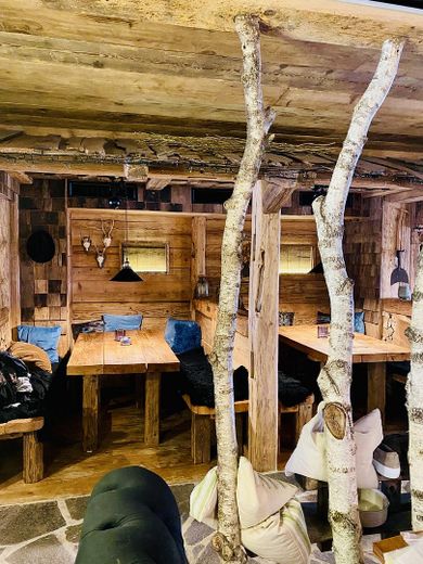 Restaurant mittlerer Bereich