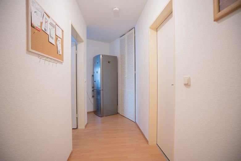 Appartement élégant de 2 pièces avec balcon et cuisine équipée à Saulheim - sans commission – Foto 10