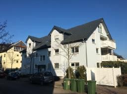 Zadbana 4,5-pokojowa maisonette z balkonem i kuchnią zabudowaną w Brühl, bez prowizji – Hausansicht