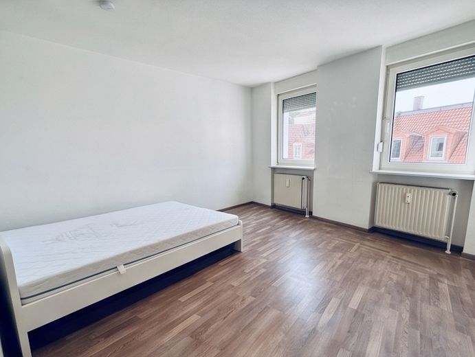 Sofort bezugsfreie 80 m² 3-Zi.-Wohnung – 3er WG-geeignet & 5,5 % Sonder AfA dank Gutachten – Zimmer 2