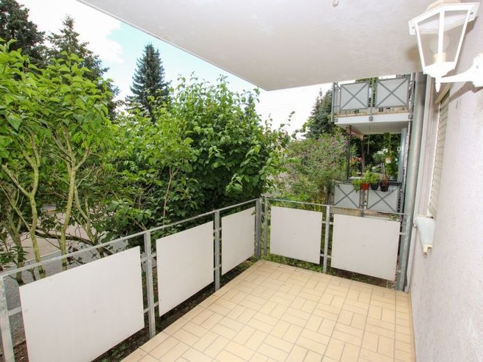 *Solides Invest*MFH im Zentrum -Weinböhla*12WE*835m²Wfl.*
*Bj 1995*voll vermietet* Provisionsfrei – Foto 1