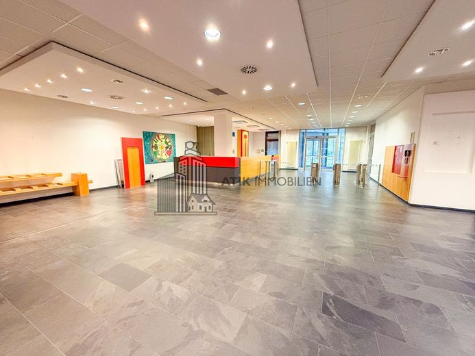 ATIK: Attraktive Büroflächen in hervorragender Lage - Single Tenant Chance! - provisionsfrei – Eingangsbereich