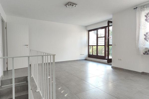 79m² Wohn-/Nutzfläche | Provisionsfrei | 3 Zimmer Maisonette Gartenwohnung | sofort bezugsfrei