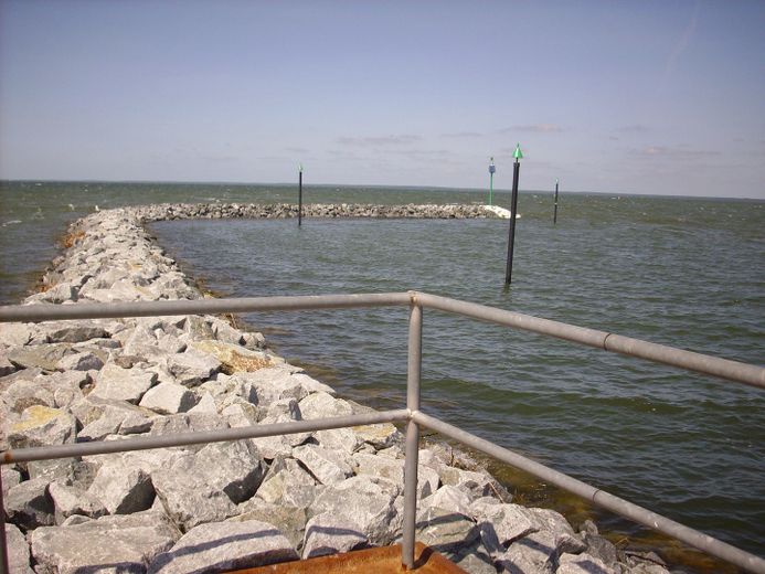 Grundstück an der Müritz – Hafeneinfahrt