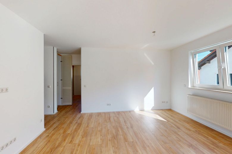 Wohn-/Esszimmer Blick zu Diele