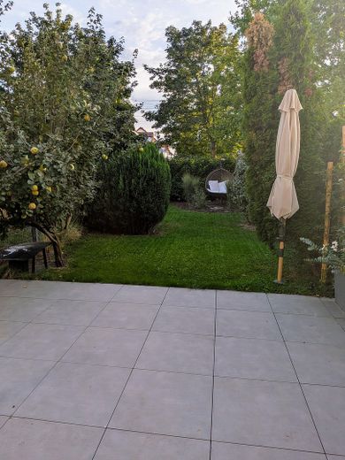 Wunderschöne Maisonette-Wohnung in bester Lage mit Garten - Erbpacht – Terrasse und Garten
