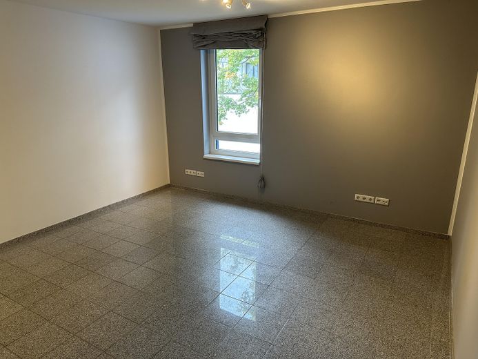 3-Zimmer-Wohnung, 80 m², mit Einbauküche in Hamburg-Sülldorf – S-Bahn-Nähe, ab sofort frei – Фотографія 4