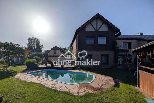Wohnparadies Mehrgeneration Solar PV/Thermie, 80kWh Speicher, 2 Carport, Pool, WoMo-Platz