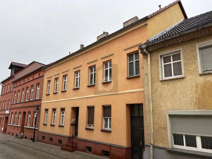 INNENSTADTLAGE MIT 6 EINHEITEN & GARTEN – Foto 1