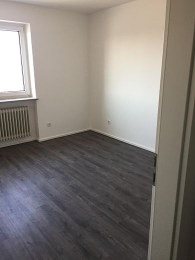 Schlafzimmer 4.OG Links