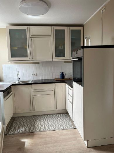 Disponible a partir de octubre de 2026: hermoso y luminoso apartamento de 2,5 habitaciones – Küche