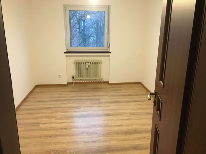 Kinder-/Arbeitszimmer 2