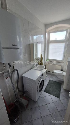 Schöne, gemütliche 2 Zi.-Wohnung, möbliert, mit Balkon Richtung Westen. – 962c28ac5479ce45b57c2a7731e05029fbeab4f2.jpg