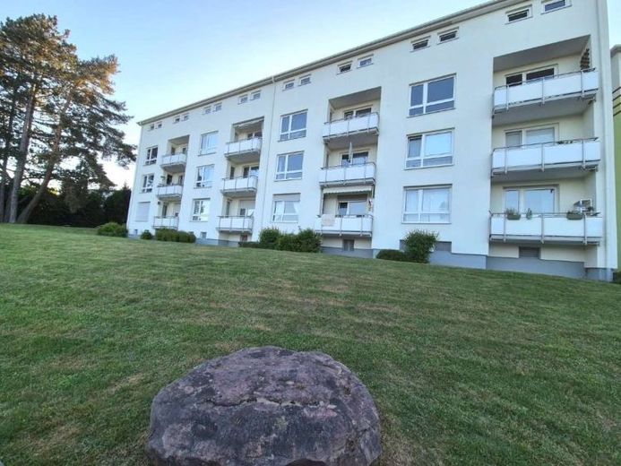 RESERVIERT - Kapitalanlage mit Perspektive: Moderne 3-Zimmer-Wohnung mit Balkon – neu vermietbar ab 01.07.2026 – Foto 1