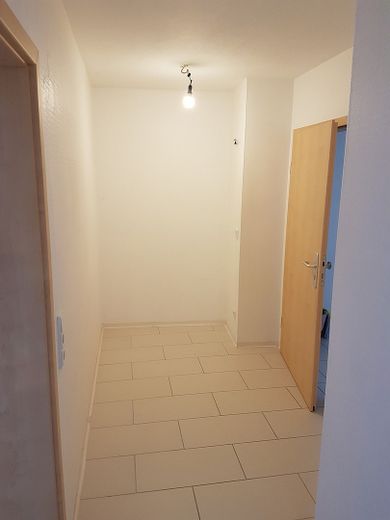 Erstkl. helle 3,5-Zi.-Wo., Blk, EBK, gr. Garage, Röthenbach a. d. Peg. – Foto 11