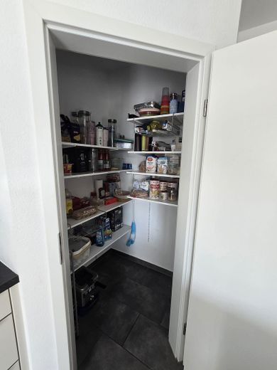Provisionsfreies Einfamilienhaus mit Photovoltaik, Doppelgarage und gepflegtem Garten – Фотографія 10