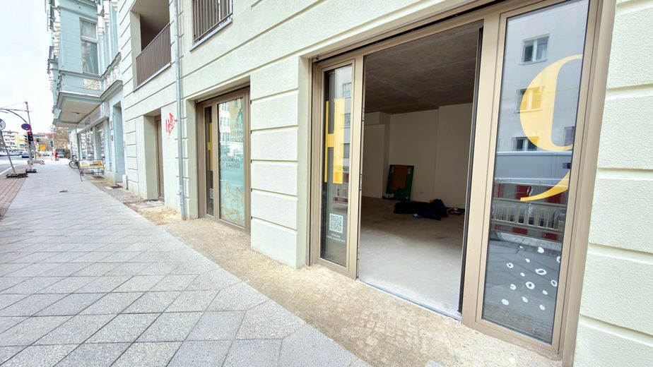 Erstbezug & provisionsfrei! Moderne Gewerbeeinheit im Akazienkiez – Ideal für Praxis oder Büro H9-32 – Foto 2
