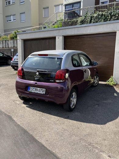 Appartamento di 3,5 locali a Esslingen St. Bernhardt da privato – Stellplatz vor Garage