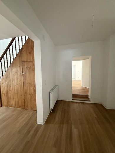 Kernsaniertes Einfamilienhaus mit modernem Anbau – Foto 8