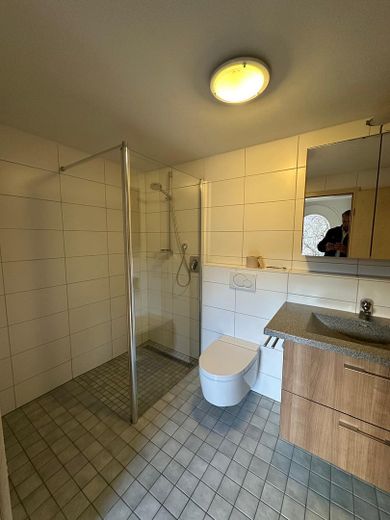 Traumhaus in Top Lage mit Einliegerwohnung und hohem Ausbaupotential und großem Grundstück – Foto 12