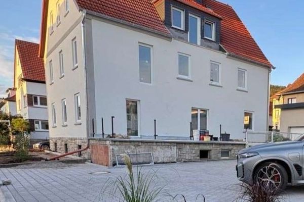 Une qualité de vie sur deux niveaux : duplex avec balcon orienté sud et confort d’un logement neuf