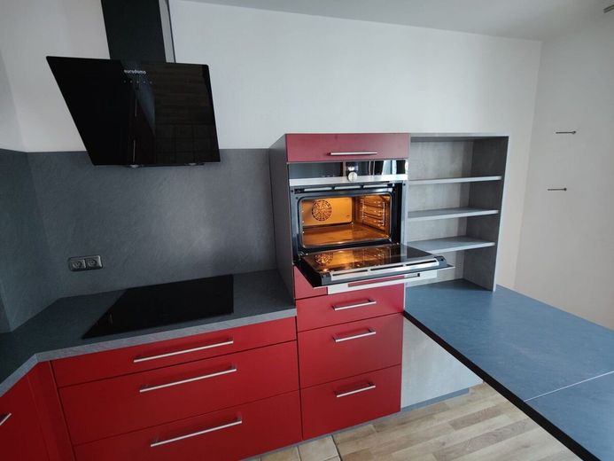 Wunderschöne 2-Zimmer-Wohnung in nördlicher Burgau – Küche