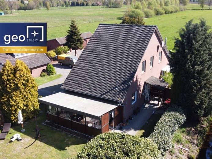 Worphausen | Platz für Wohnträume: Modernisiertes Familienglück mit Kamin auf 1.200 m² Grundstück! – Foto 1