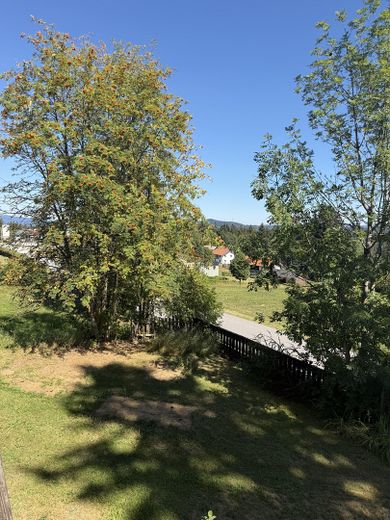 Spaziosa casa unifamiliare con appartamento indipendente e vista panoramica da sogno – Foto 10