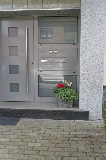 SENZA PROVVIGIONE: Luminoso appartamento di 4 locali a OB-Sterkrade -Eccellenti condizioni energetiche! – Eingangsbereich