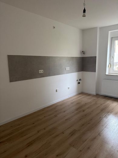 Neuwertige, stilvolle 2,5 -Zimmer-Wohnung nach Sanierung – Foto 1