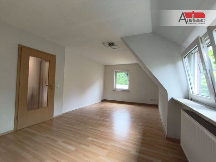 Wohnzimmer mit Aussteg (Ww)