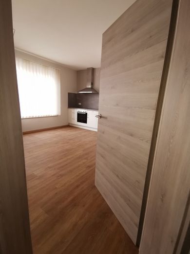Blick auf Küche mit Backofen