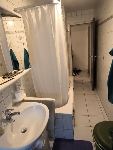 Badezimmer 1. OG Rechts