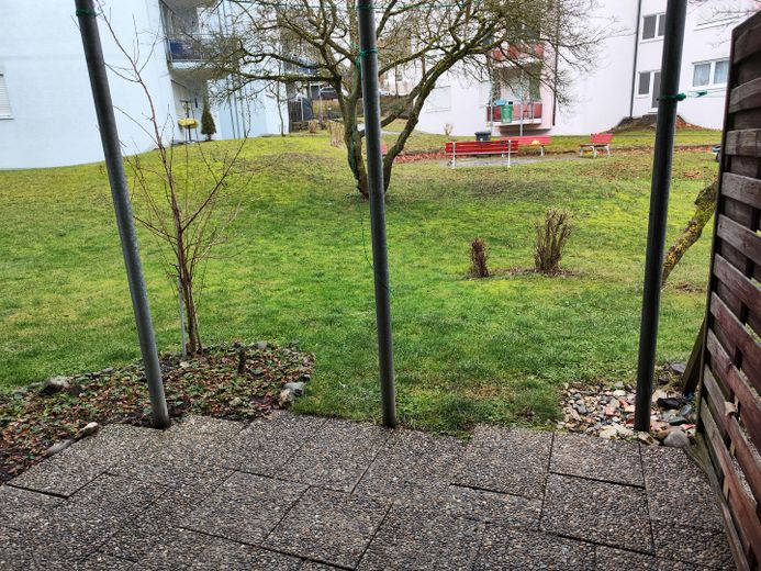 2-Zimmer EG-Wohnung - TOP-Rendite - provisionsfrei – Terrasse
