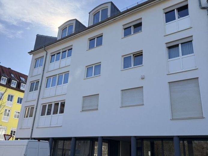 Gemütliches Büro in der Bahnhofsvorstadt inkl. TG-Stellplatz – Foto 1