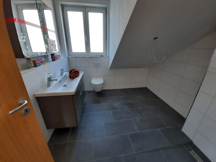 Modern semi-detached house with garden and carport in a quiet location in Mannheim-Waldhof – WJ-00146_bild_003.jpg