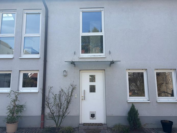 Maisonette Wohnung in zentraler und ruhiger Lage von Rheingönheim – Aussenansicht