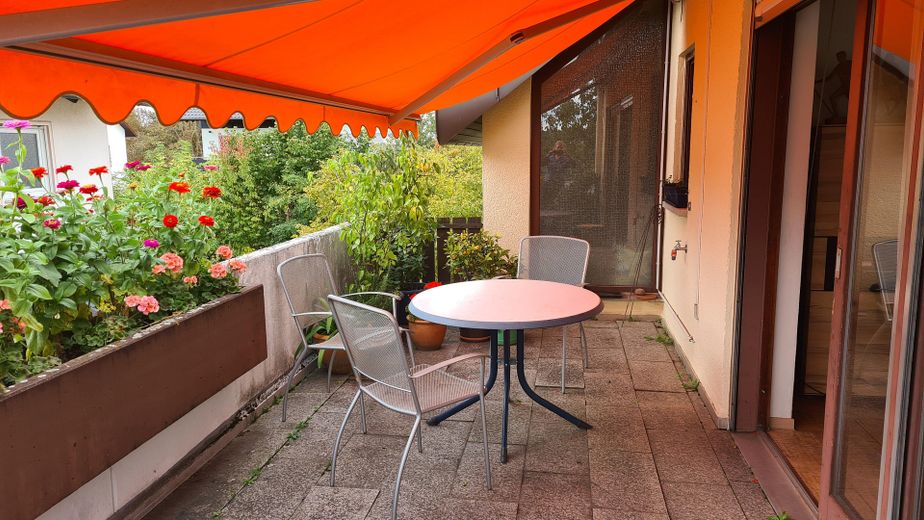 -RESERVIERT- Wohn- und Geschäftshaus, als Dreifamilienhaus geeignet – Foto 4