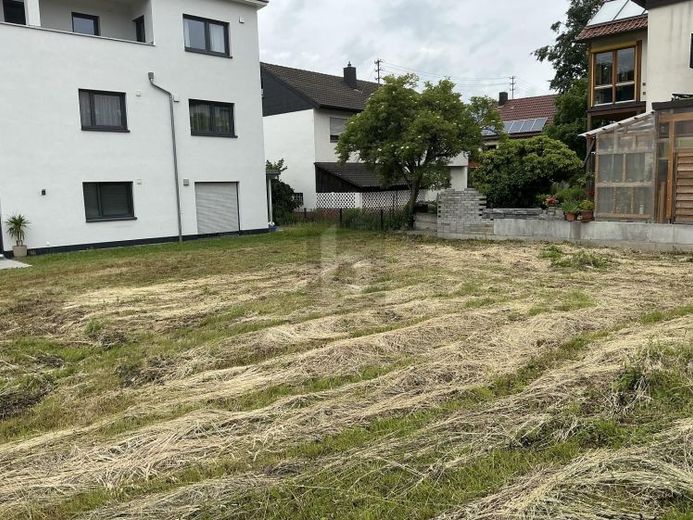 ATTRACTIEF BOUWPERCEEL OP STADSNABIJ LIGGING – Foto 1