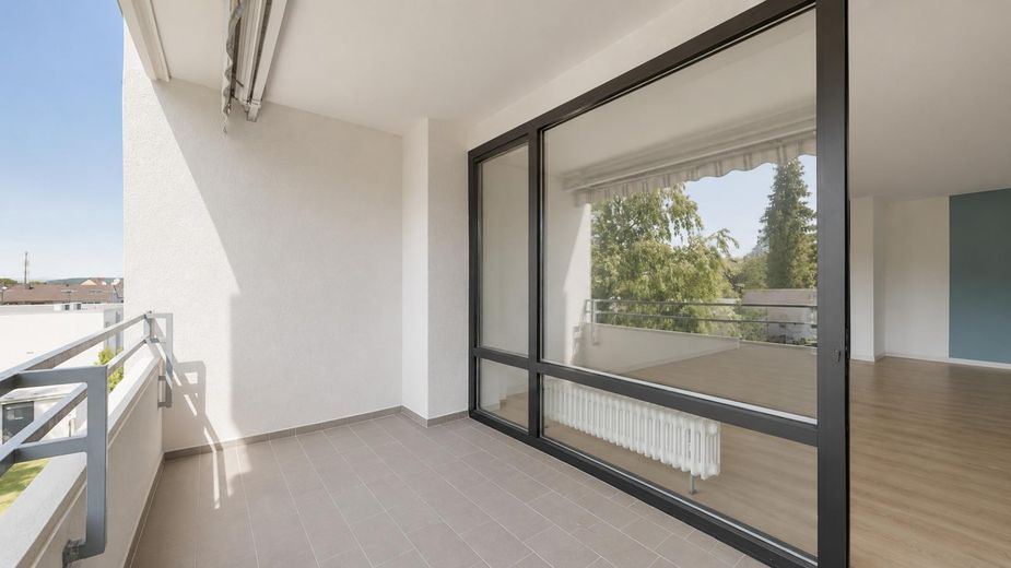 Volledig gerenoveerd 3-kamerappartement met loggia – Landstuhl – Foto 9