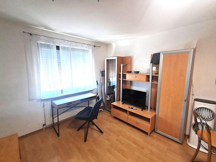 Appartamento di 1 locale in posizione centrale a 74072 Heilbronn – Wohnbereich Apartment