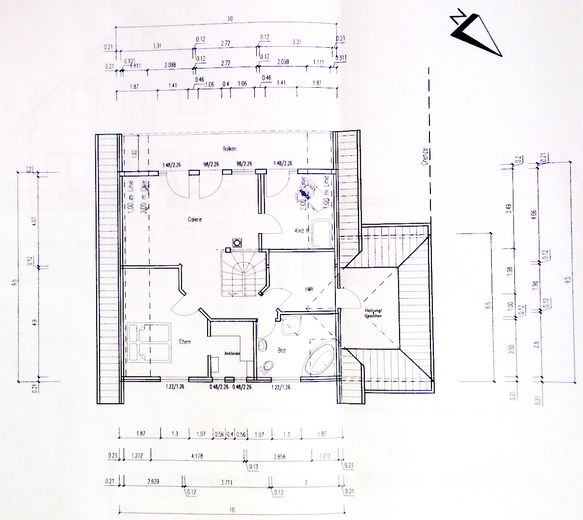 Ökologisches und renoviertes Holzhaus in ruhiger Lage - provisionsfrei – 1. Etage