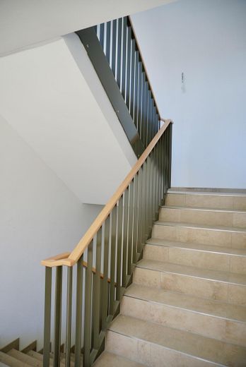 3-Zimmer Terrassenwohnung auf dem Gütlbauerhof – Treppenhaus