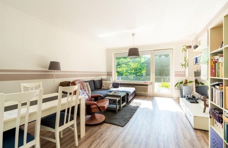 Wohnbereich mit Balkon