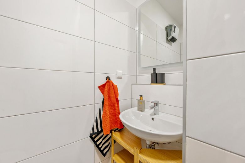 Badezimmer komplett eingericht